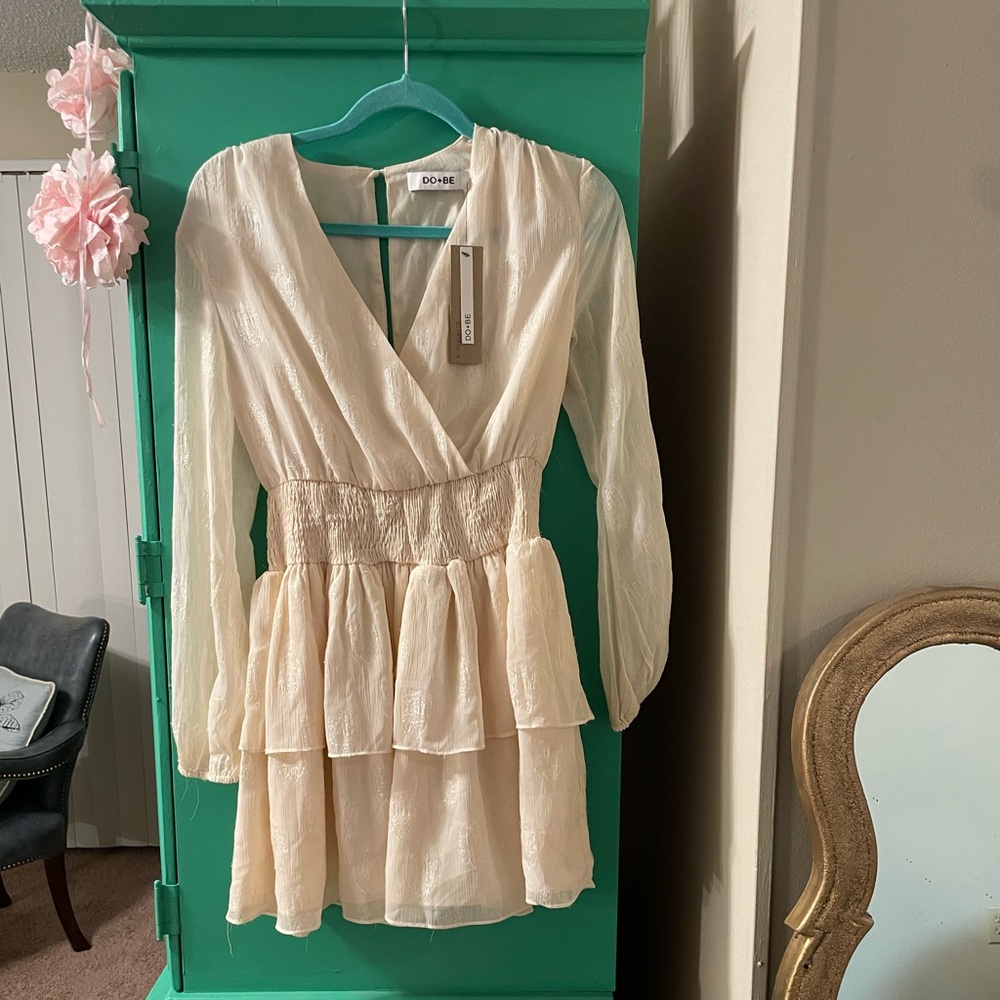 Do+Be cream colored mini dress. Size small